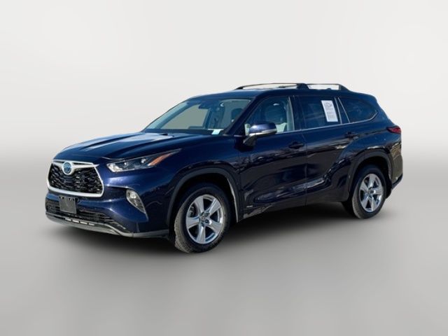 2022 Toyota Highlander Hybrid LE