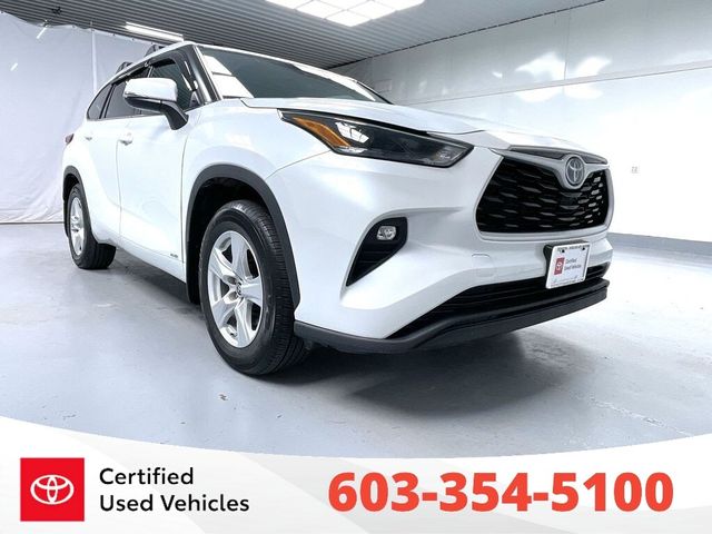 2022 Toyota Highlander Hybrid LE