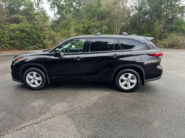 2022 Toyota Highlander Hybrid LE