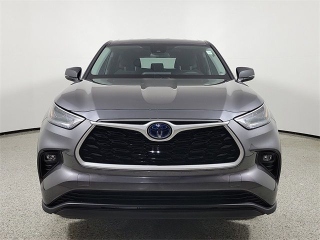 2022 Toyota Highlander Hybrid LE