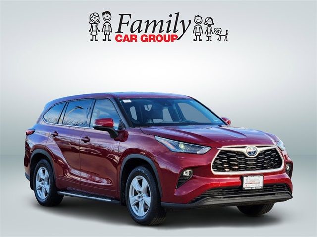 2022 Toyota Highlander Hybrid LE