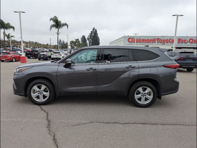 2022 Toyota Highlander Hybrid LE