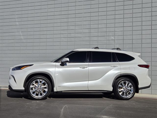 2022 Toyota Highlander Hybrid Limited