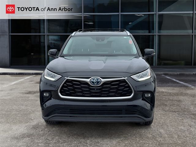 2022 Toyota Highlander Hybrid Limited