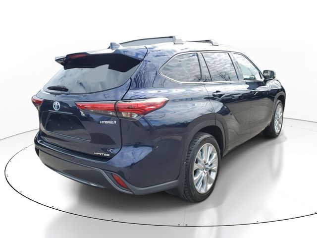 2022 Toyota Highlander Hybrid Limited