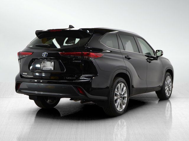 2022 Toyota Highlander Hybrid Limited