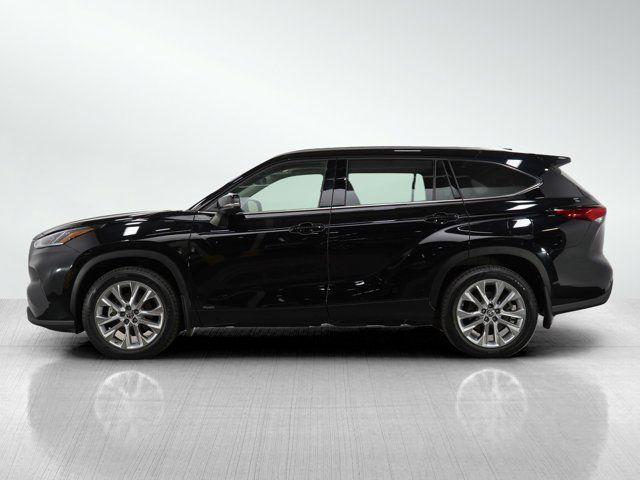 2022 Toyota Highlander Hybrid Limited