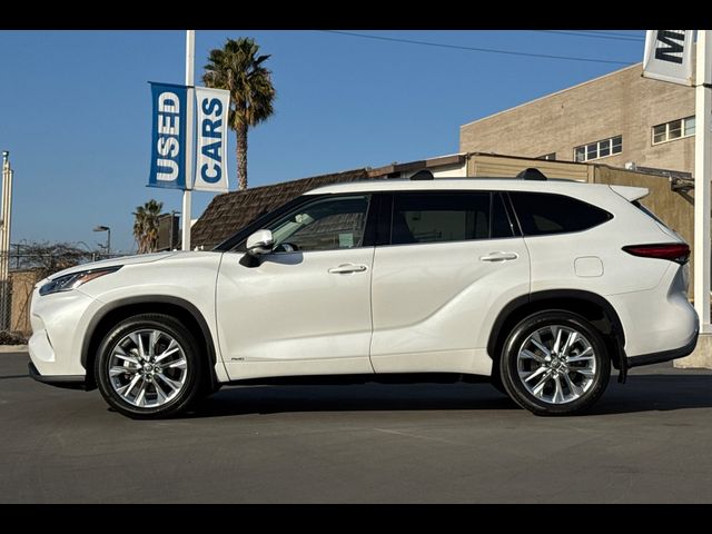 2022 Toyota Highlander Hybrid Limited