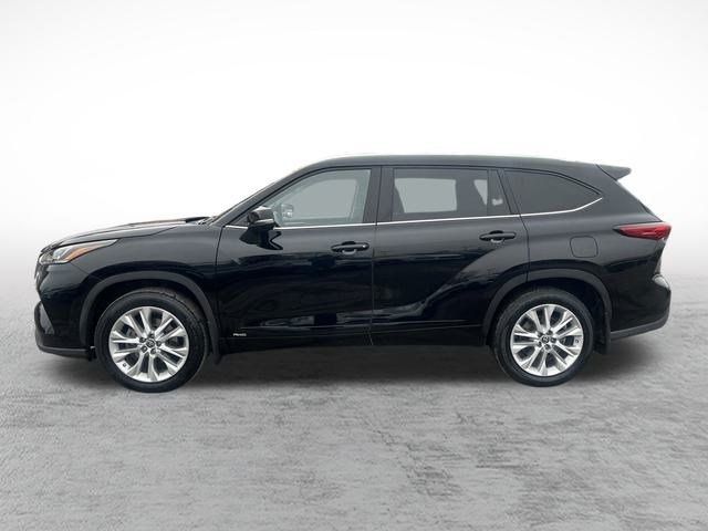 2022 Toyota Highlander Hybrid Limited