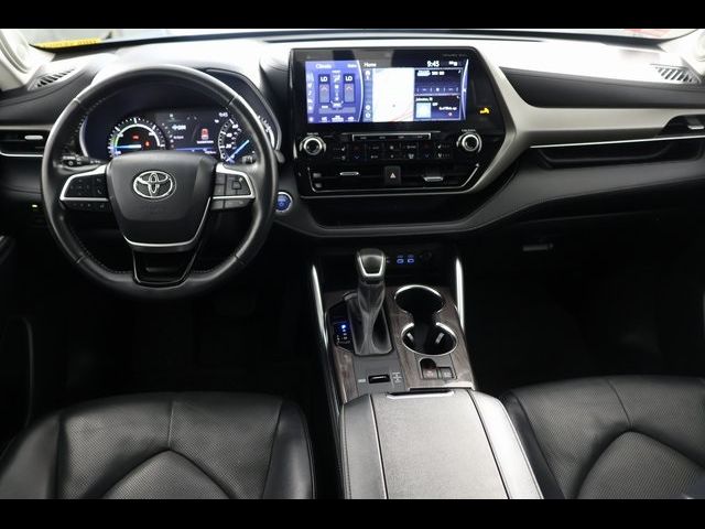 2022 Toyota Highlander Hybrid Limited