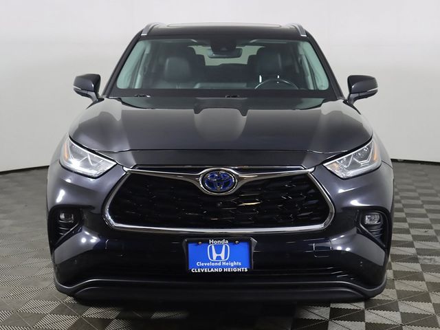 2022 Toyota Highlander Hybrid Limited