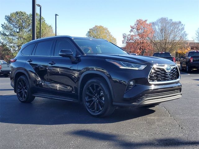 2022 Toyota Highlander Hybrid Limited