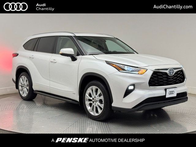 2022 Toyota Highlander Hybrid Limited