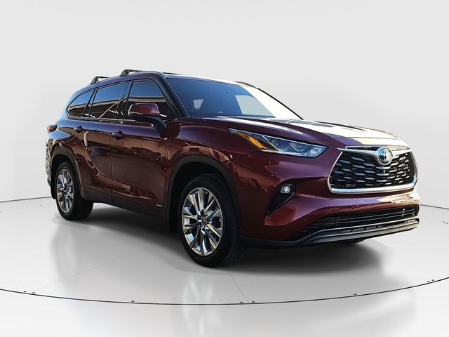 2022 Toyota Highlander Hybrid Limited