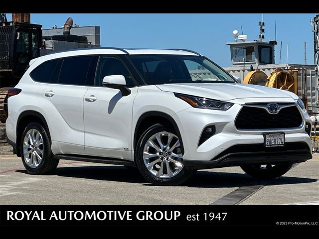 2022 Toyota Highlander Hybrid Limited