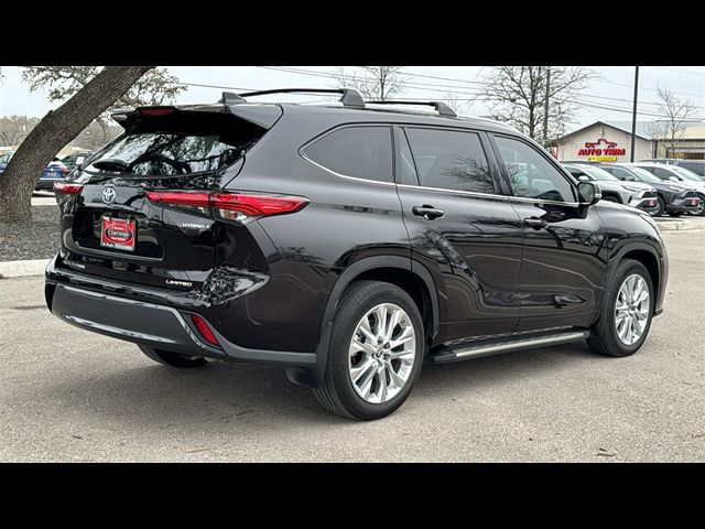 2022 Toyota Highlander Hybrid Limited