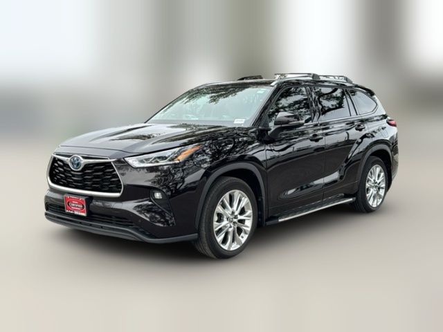 2022 Toyota Highlander Hybrid Limited