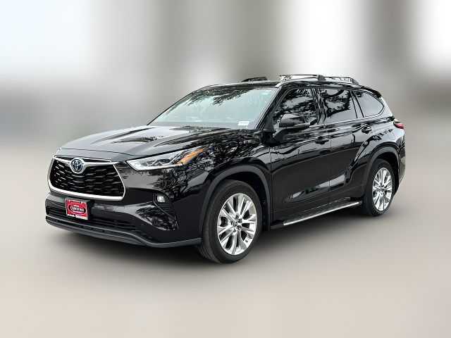 2022 Toyota Highlander Hybrid Limited