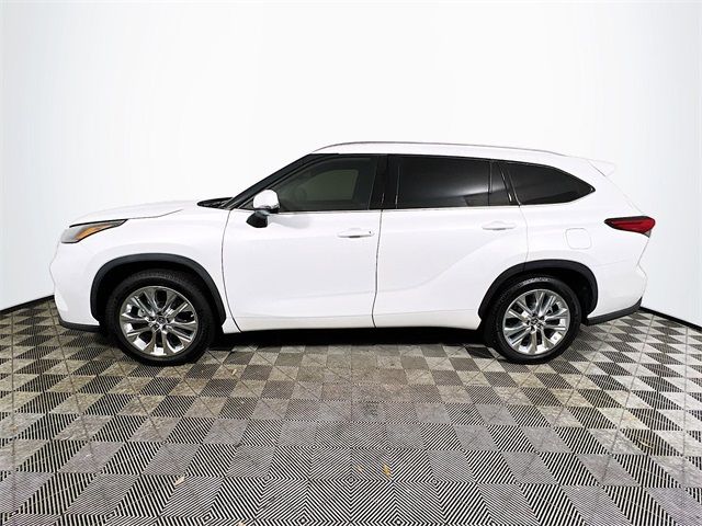 2022 Toyota Highlander Hybrid Limited