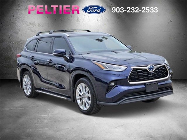 2022 Toyota Highlander Hybrid Limited