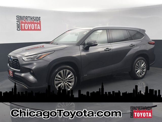 2022 Toyota Highlander Hybrid Platinum