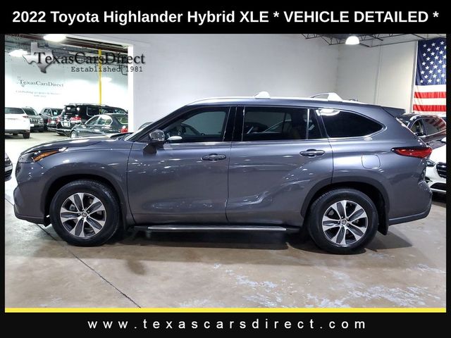 2022 Toyota Highlander Hybrid XLE