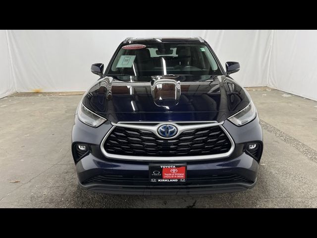 2022 Toyota Highlander Hybrid XLE