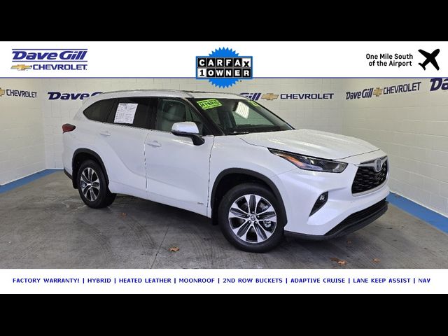 2022 Toyota Highlander Hybrid XLE