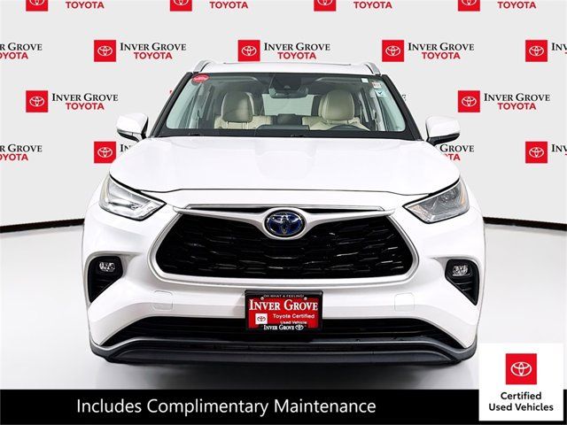 2022 Toyota Highlander Hybrid XLE