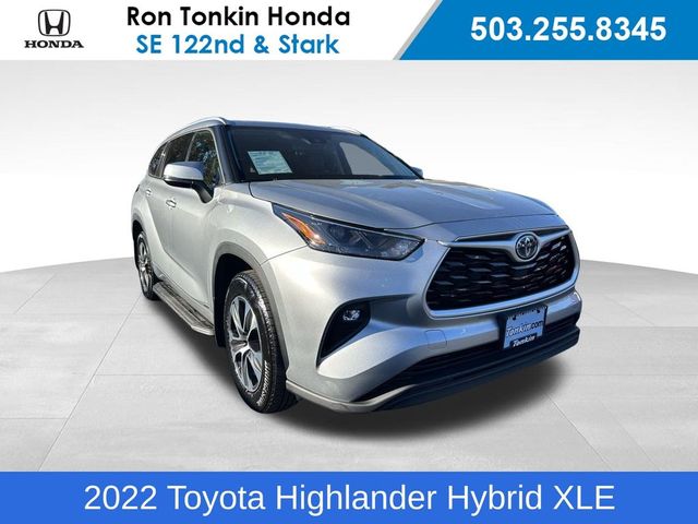 2022 Toyota Highlander Hybrid XLE