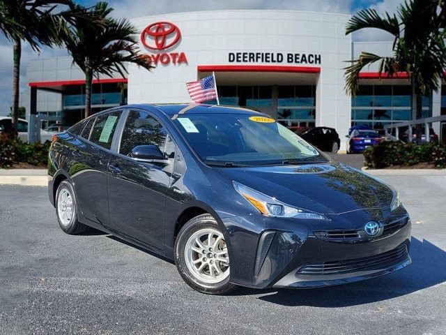 2022 Toyota Prius LE