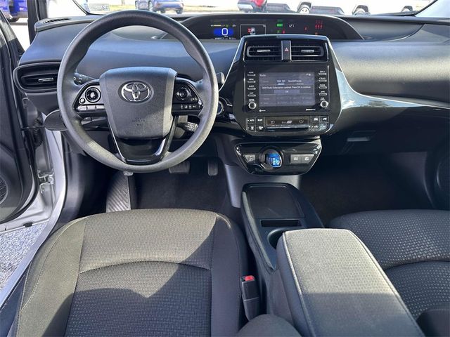 2022 Toyota Prius LE