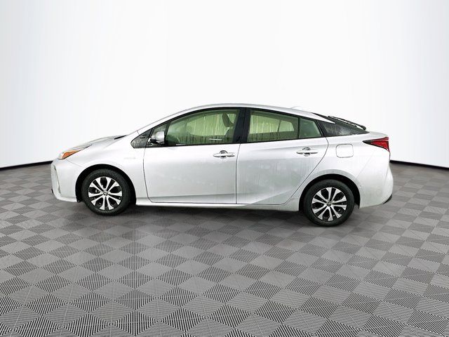 2022 Toyota Prius LE