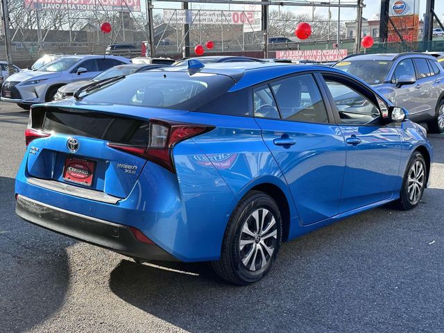 2022 Toyota Prius XLE