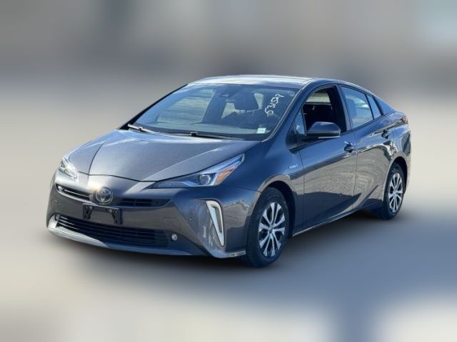 2022 Toyota Prius LE