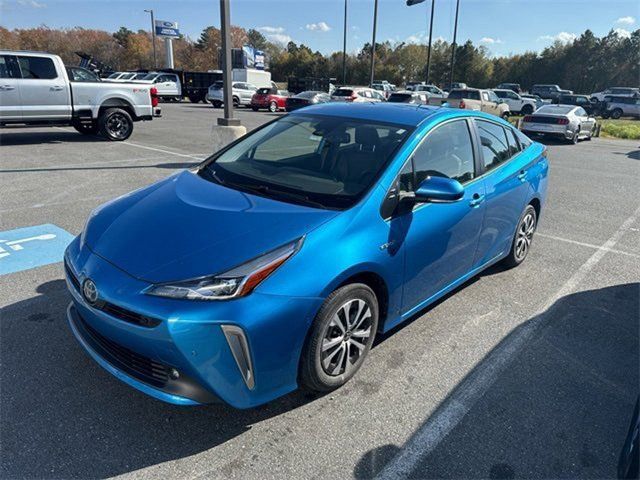 2022 Toyota Prius XLE