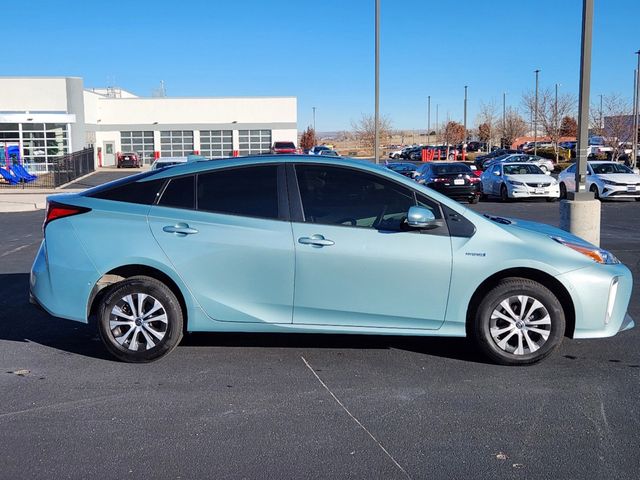 2022 Toyota Prius LE