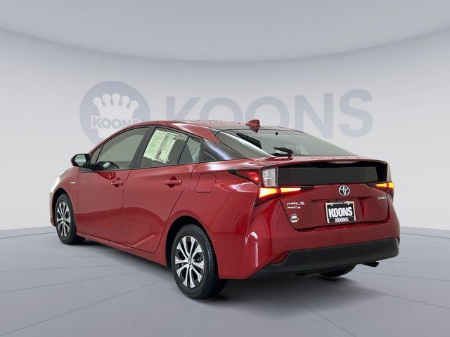 2022 Toyota Prius LE