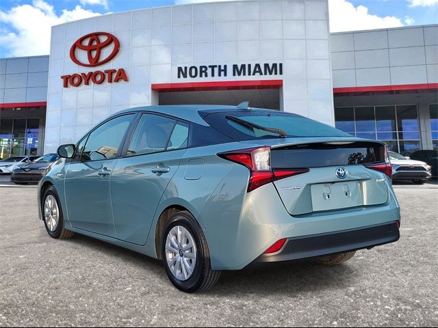 2022 Toyota Prius LE