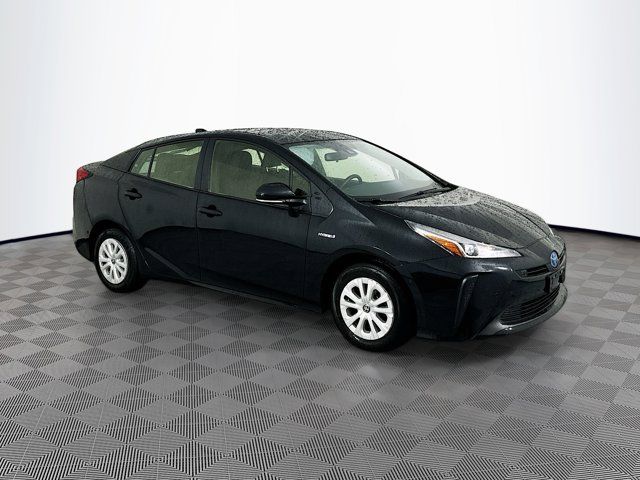 2022 Toyota Prius L Eco