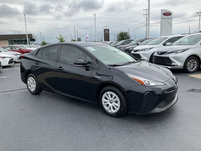 2022 Toyota Prius L Eco