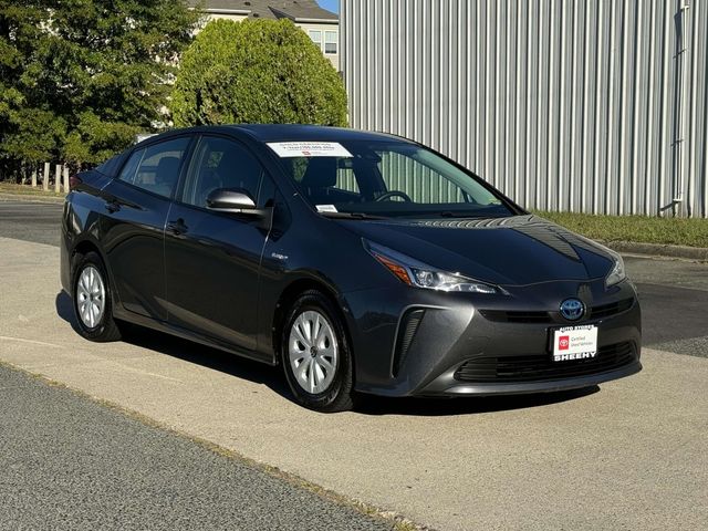 2022 Toyota Prius L Eco