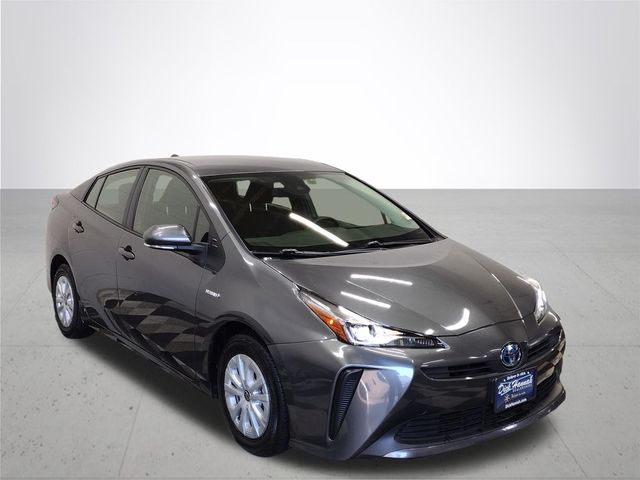 2022 Toyota Prius L Eco