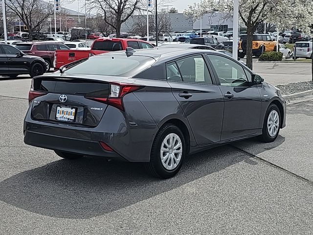 2022 Toyota Prius L Eco