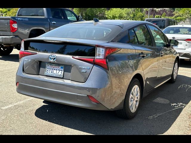 2022 Toyota Prius L Eco