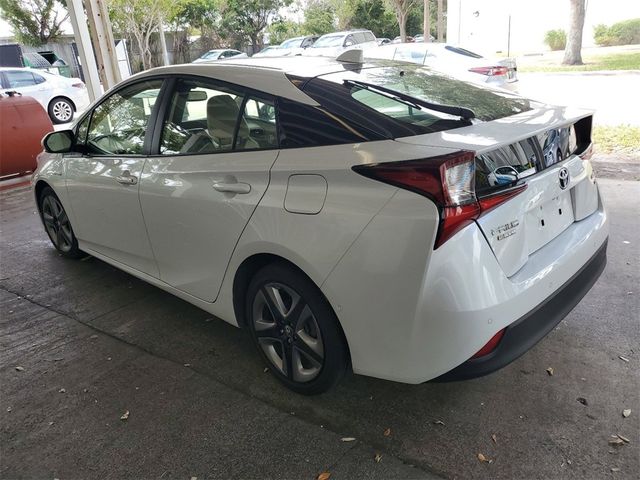 2022 Toyota Prius L Eco