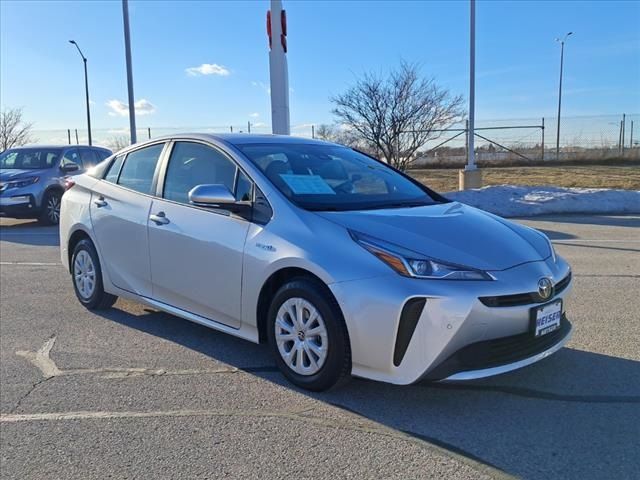 2022 Toyota Prius L Eco