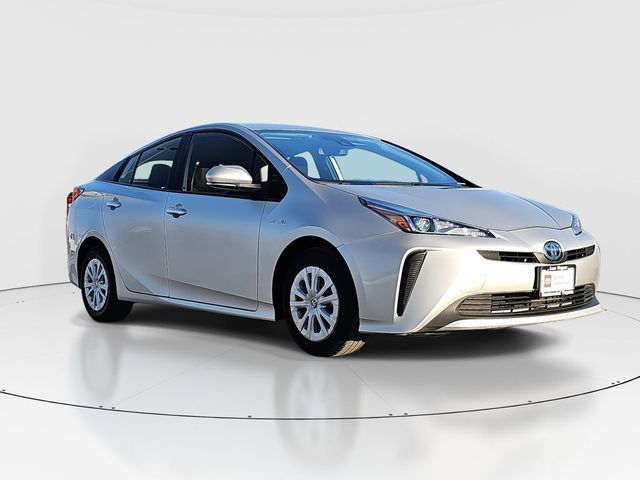 2022 Toyota Prius L Eco