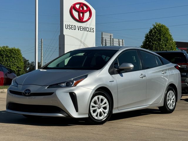 2022 Toyota Prius L Eco