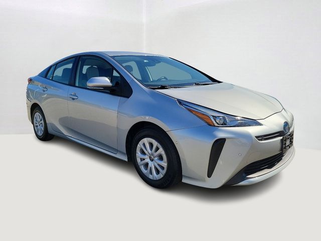 2022 Toyota Prius LE